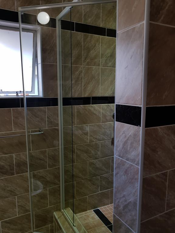 Batho Pele Lodge Gaborone Kültér fotó