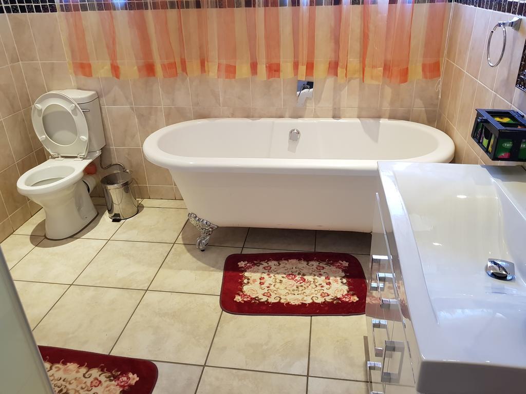 Batho Pele Lodge Gaborone Kültér fotó